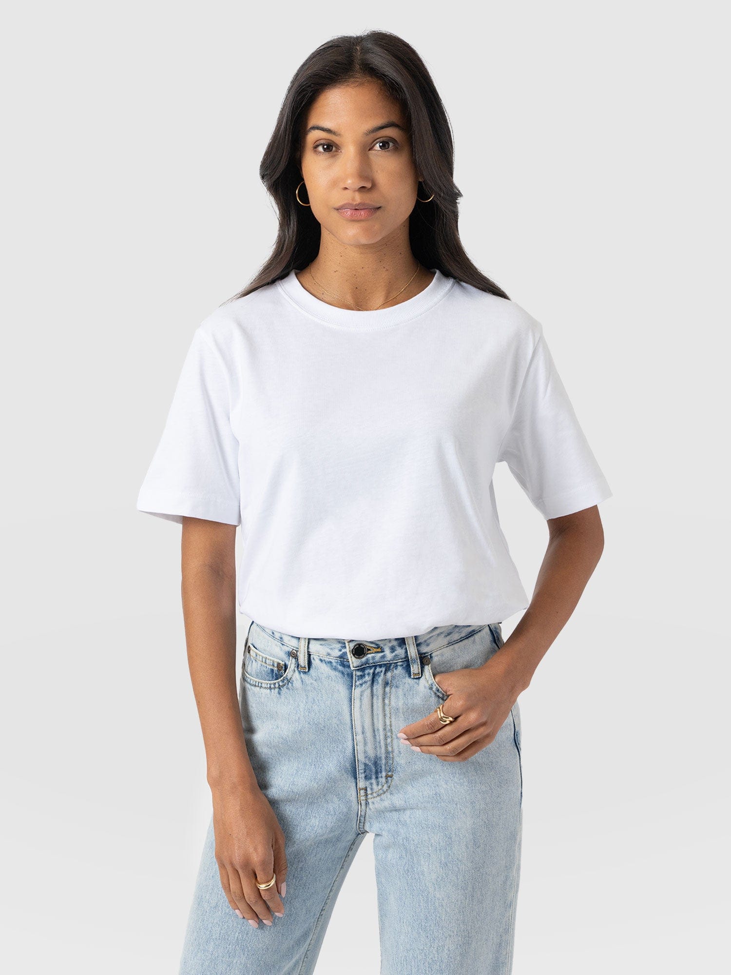 Finsbury Crew Neck Tee White - Women's T-Shirts | Saint + Sofia® EU